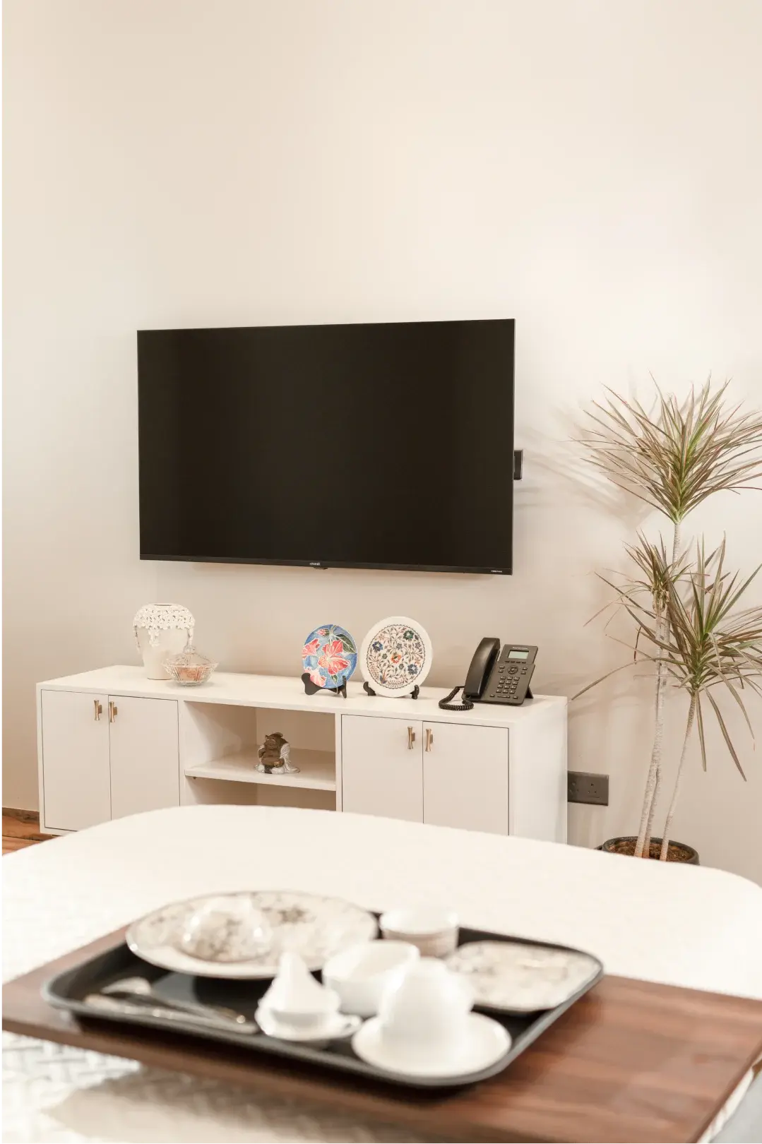 Aftercare bedroom with seating area
