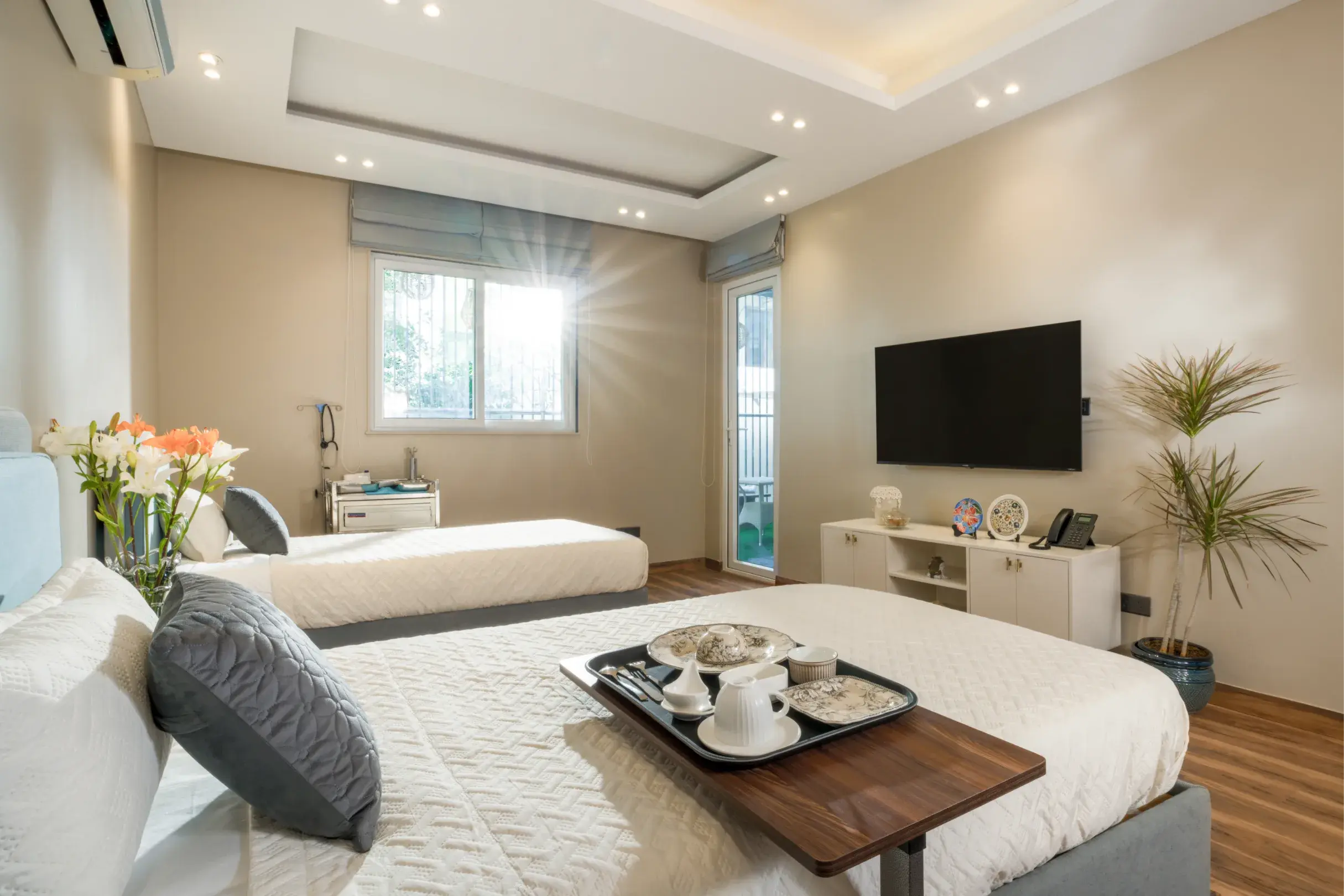 Aftercare bedroom with seating area